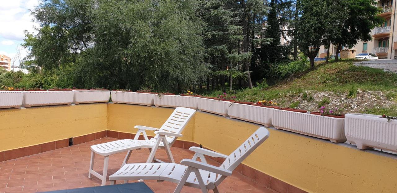 Villa Center Appartamenti Nel Verde In Citta Campobasso Ngoại thất bức ảnh